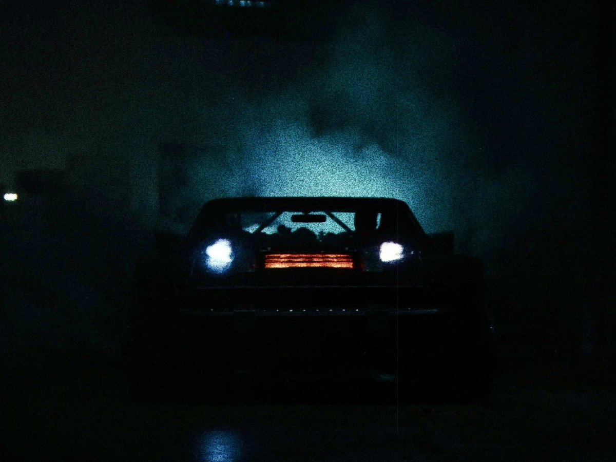 6ixImmortal's tweet photo. the batman (2022) 
dir. matt reeves https://t.co/KuQF2CgJfN