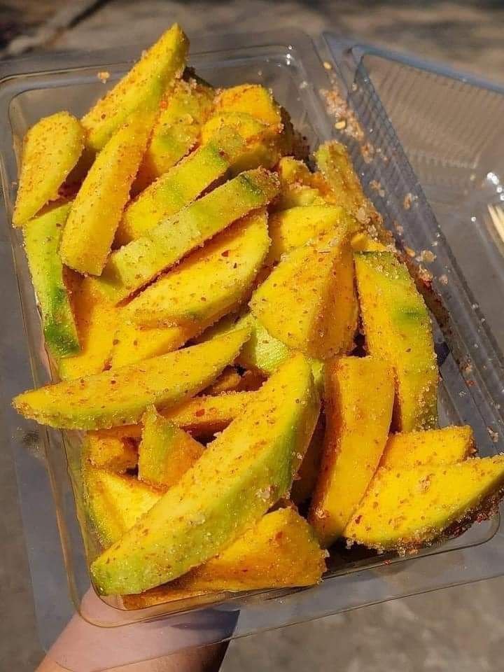Williyamsmart's tweet photo. Já comeram manga temperada?😋😋😋😋😋😋😋😋 https://t.co/fkmFaQL4xO