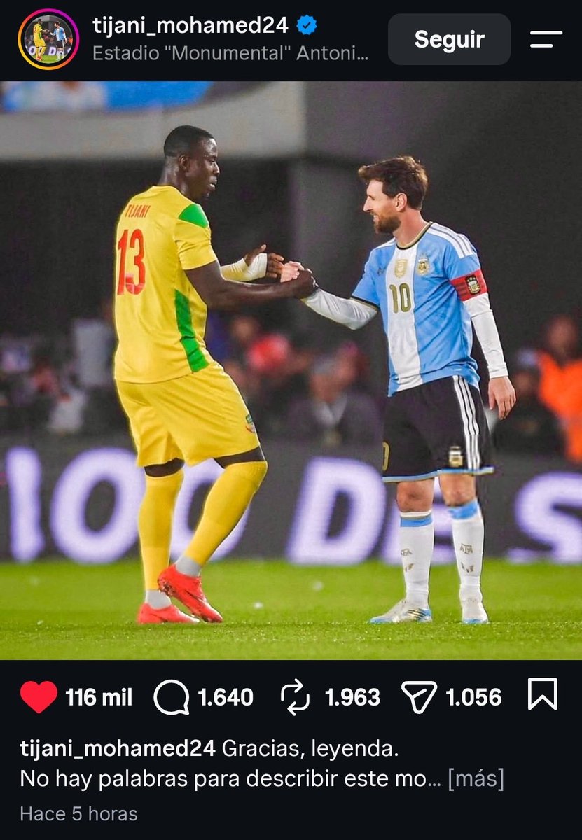 therealbuni's tweet photo. Un jugador de benin subio una foto saludando a messi y se la puso de perfil kjj https://t.co/6eYkpzyHx5