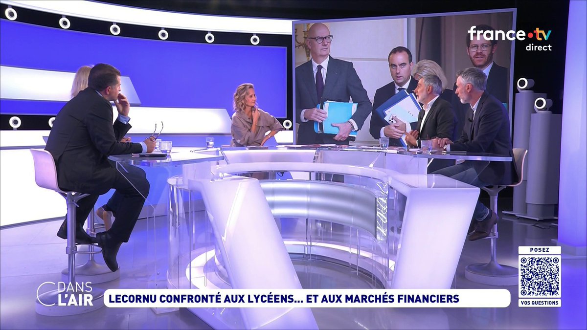 Cdanslair's tweet photo. ⬛ Lecornu confronté aux lycéens...et aux marchés financiers  

Retrouvez cette émission #cdanslair présentée par @Caroline_Roux en replay sur France 5 et sur toutes les plateformes de podcast : https://t.co/qYzIn68aiW                                       

Bonne soirée, à demain !
#Politique #Budget #BlocusLycées