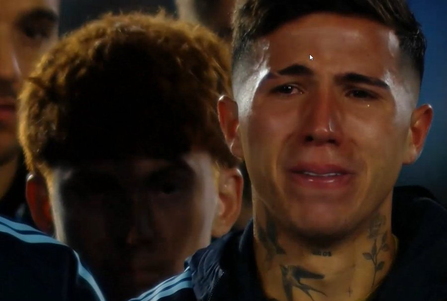 Habemusfutbol10's tweet photo. AJAJAJ EL COLO BARCO ESTABA A PUNTO DE ASESINARLO https://t.co/ebp62BgysT