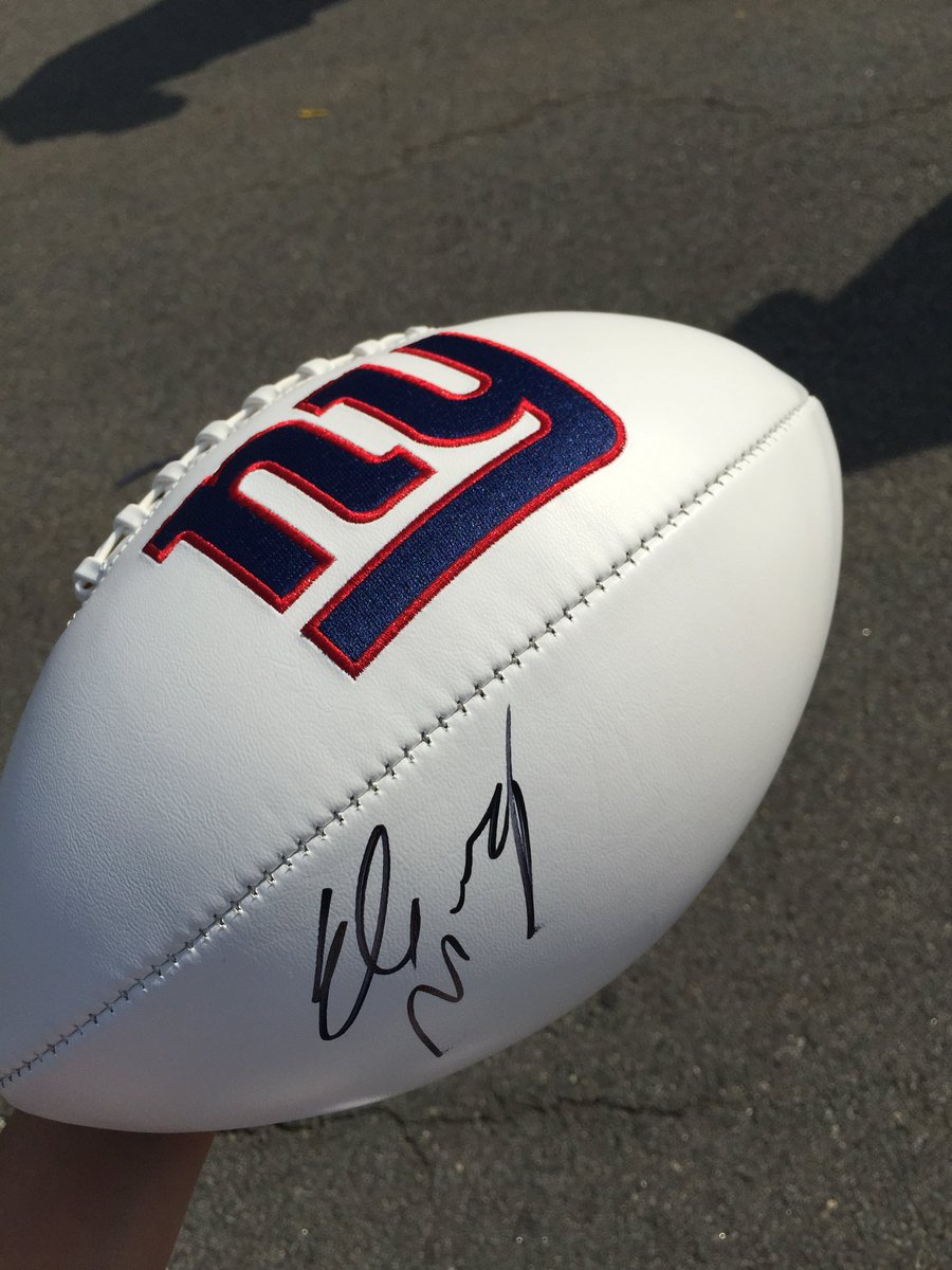 VictoriaNickell's tweet photo. In 2015, I was 20 and took a trip to training camp to meet @EliManning. Days before I left, they changed the m&amp;g to be for only 150 kids, 12 &amp; under. I got there, LIED that I was 12 and in 5th grade, and STOLE my rightful spot from a child. They’ll have another shot, you may not. https://t.co/id7k1wy4uG