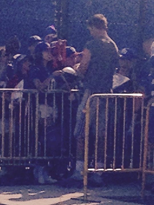 VictoriaNickell's tweet photo. In 2015, I was 20 and took a trip to training camp to meet @EliManning. Days before I left, they changed the m&amp;g to be for only 150 kids, 12 &amp; under. I got there, LIED that I was 12 and in 5th grade, and STOLE my rightful spot from a child. They’ll have another shot, you may not. https://t.co/id7k1wy4uG