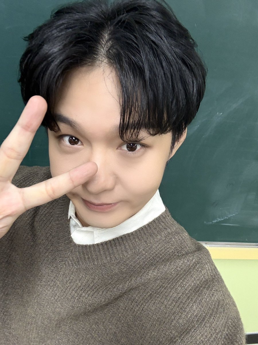 koizcx's tweet photo. 내가만이사랑해똔개야 https://t.co/uUMsT9ojP3