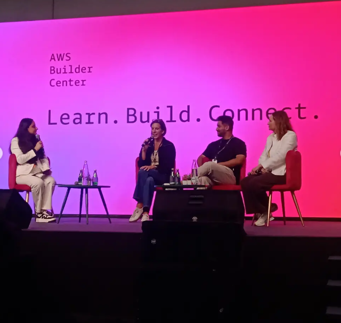 kunalbuilds_x's tweet photo. Came for AWS, left with a bag of merch and a camera roll full of photos.
Spent yesterday at AWS Future Builders Connect. As a first-year CS student, getting out of the laptop and into rooms like this matters.
Learn. Build. Connect. π
#AWS #FutureBuildersConnect #BuildInPublic https://t.co/D03lh6MdAr