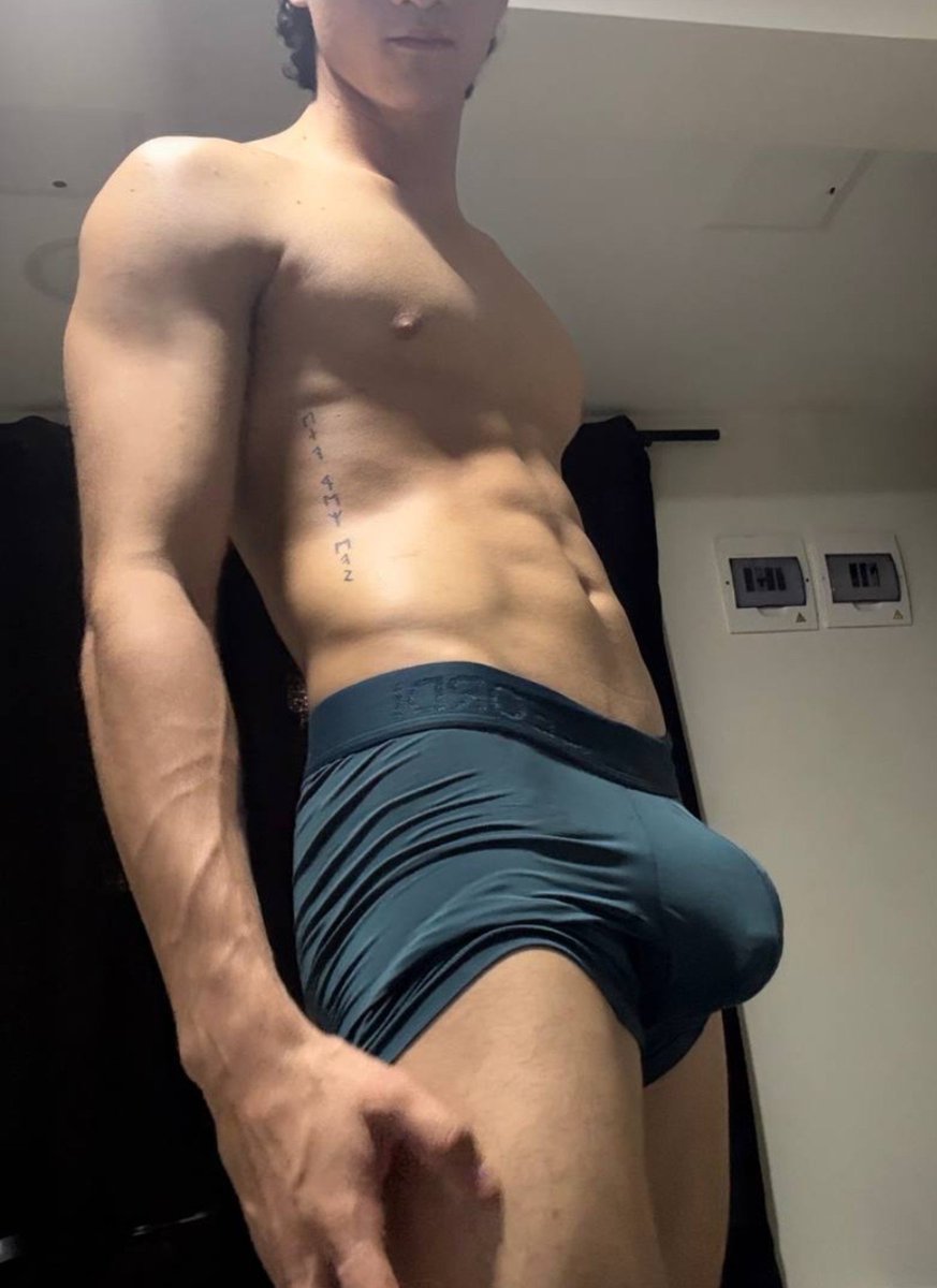 CAMFOX1289's tweet photo. #Medellín #hot #boy #gay #contenido #colombia #pollo #sex #cruising https://t.co/mDRsSqrZqe