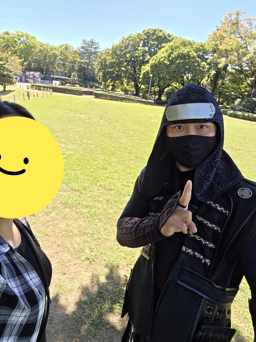 ich_091207's tweet photo. 半蔵様とゆっくりお話しするのは初めて！
めちゃくちゃ面白くて素敵な方でした！
まさか名古屋城で新世界の歯がないおっちゃんの話するなんて🤣

ありがとうございました！
#服部半蔵様
#服部半蔵忍者隊 https://t.co/jzxyKci36u