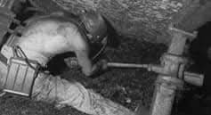 RadioUmbral's tweet photo. 7 de octubre 1942  son asesinados por carabineros los mineros Pantaleón Zambrano, Juan Antipil Maricura y Carlos Silva Torres durante el asalto que la policía hace de la sede del sindicato minero en Lota.
No Olvidamos
No Perdonamos https://t.co/q4D5uiNa7q