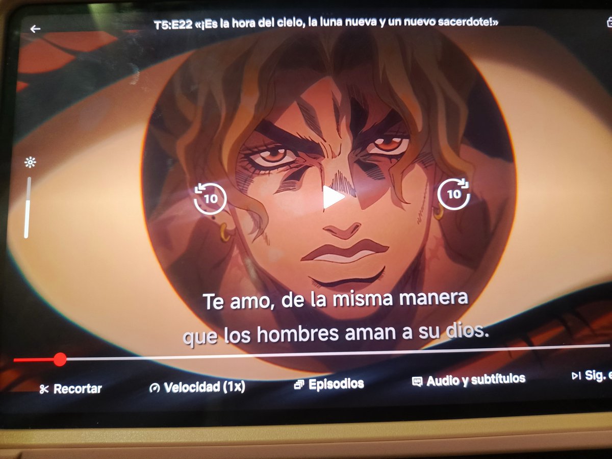 aemitss166's tweet photo. Pero quieren que pensemos que solo eran amigos https://t.co/aTuGXRkioS