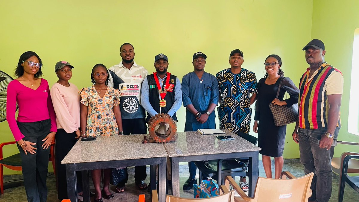 Rotaract_D9142's tweet photo. Club Evaluation continued with Zones 8 &amp; 9 in Enugu!

Clubs ran SWOT analyses, reflected honestly on areas for growth &amp;  explored practical ways to manage conflict &amp; strengthen operations.

 Each club left with tailored advice &amp; a clearer path forward. 💛
 #Rotaract #District9142 https://t.co/MaeNXuKy2Y