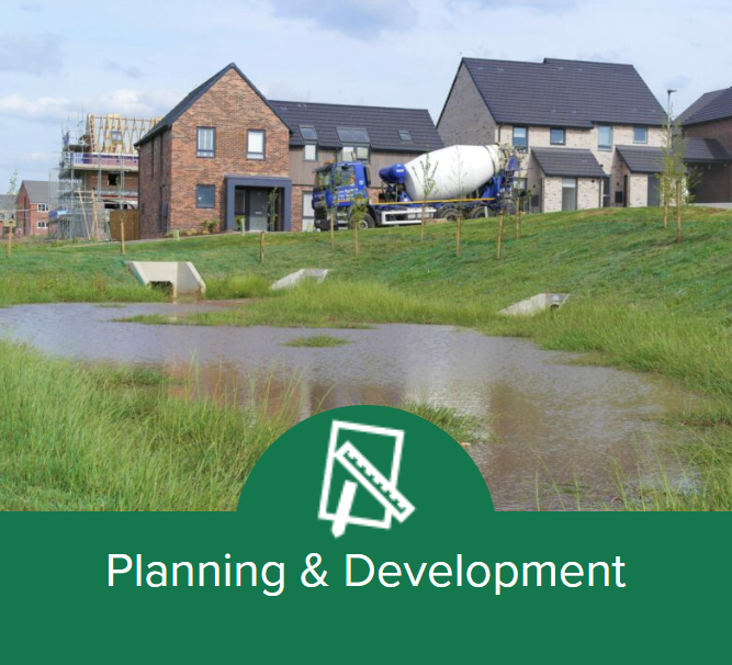 TheFloodHub's tweet photo. ποΈπ§οΈ New developments should be designed so they don't increase #flood risk to people, property or the surrounding area.
Learn about flood risk assessments, #SuDS, blue-green infrastructure and sustainable surface water management on our page: https://t.co/6LndmcOHHD https://t.co/C5HTeSMXY7