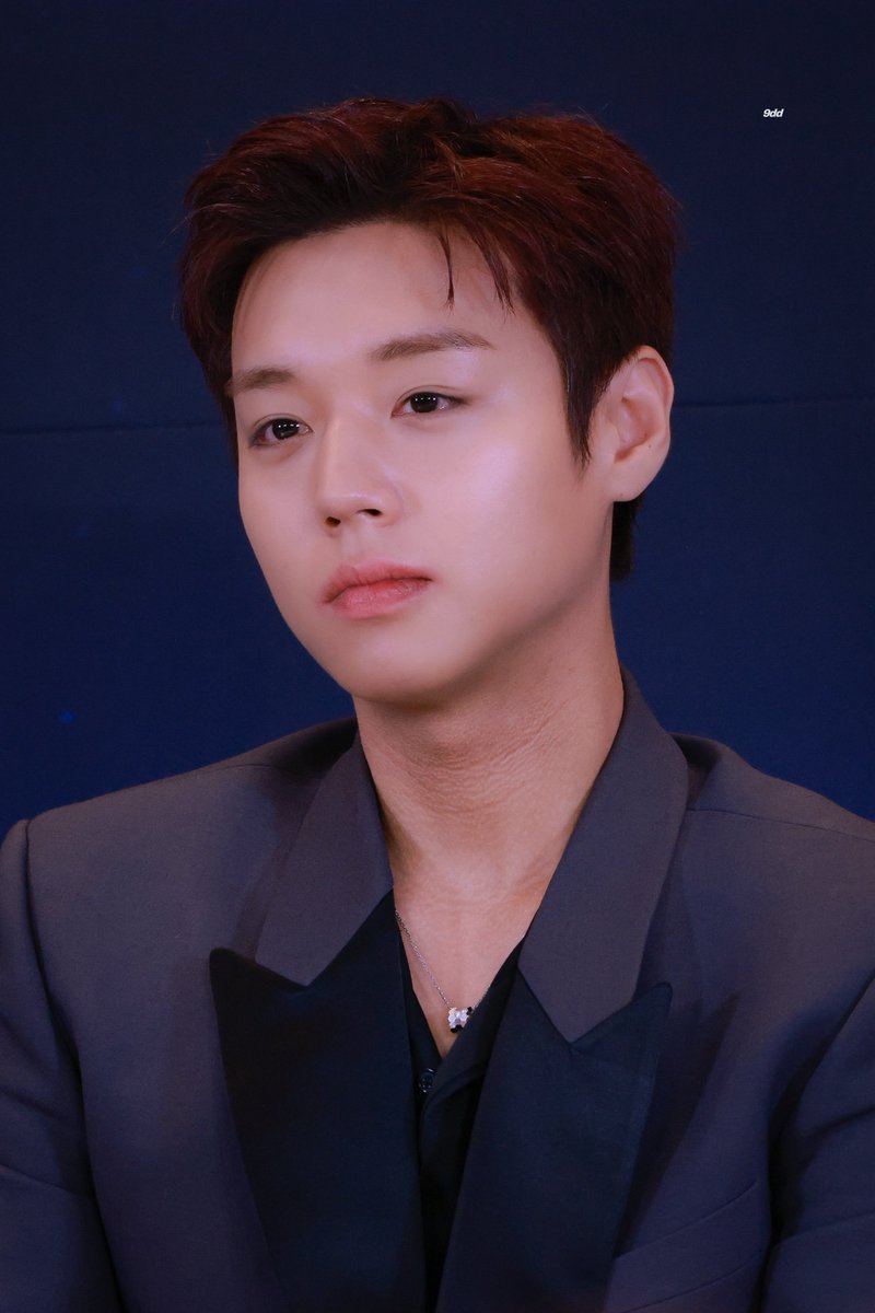 9dyzdot's tweet photo. 261007 부일영화상 오픈토크 #박지훈 https://t.co/5pNACbxNdU
