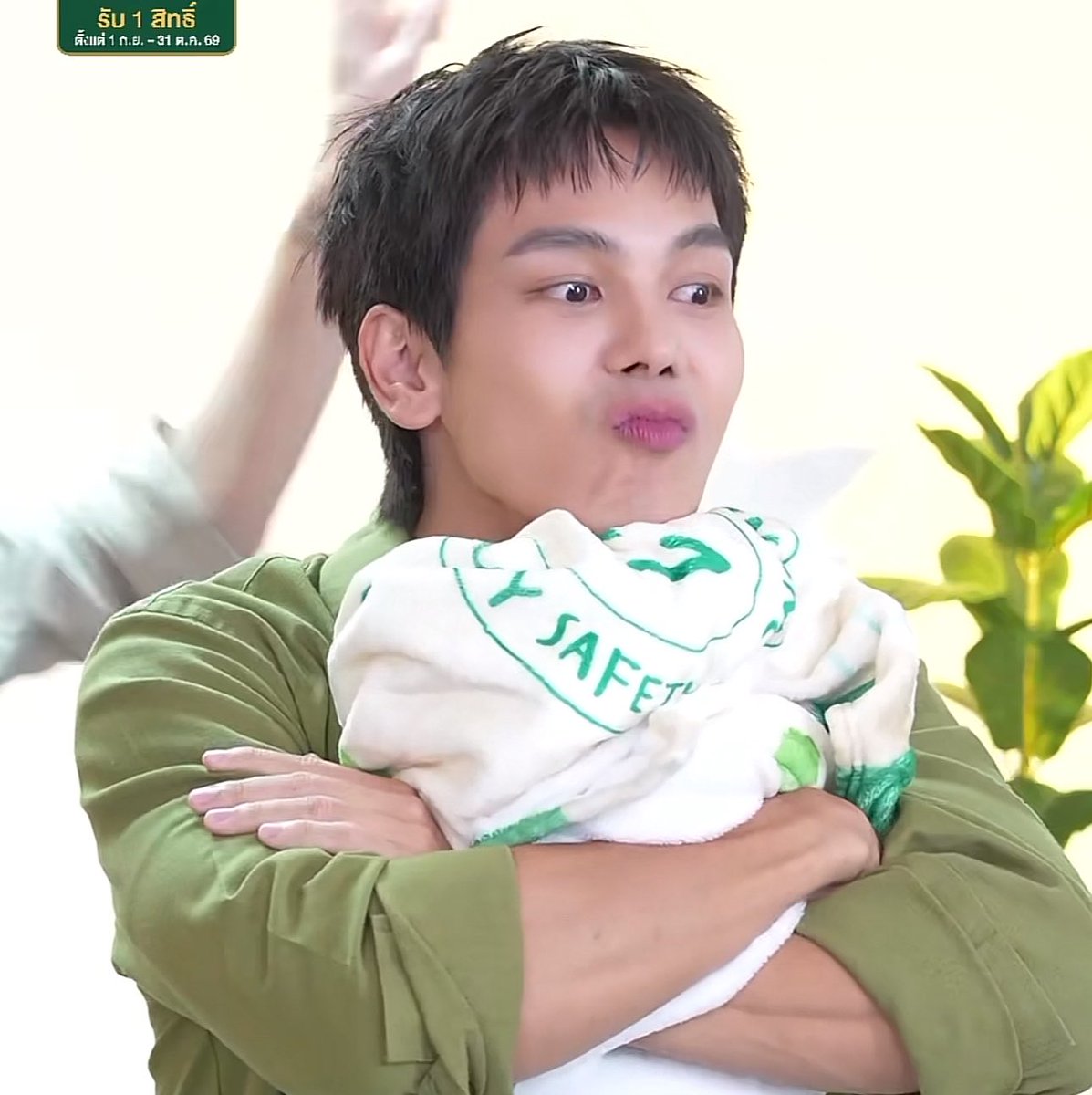 TREPORAPATFC's tweet photo. น้องตรีน่ารักมากกกกกกกก 🫪🙌🏻

ENJOY PERFECTA LIVE X TRE

#PerfectaxTrePorapatTikTokLive https://t.co/rLzG0CzwXF