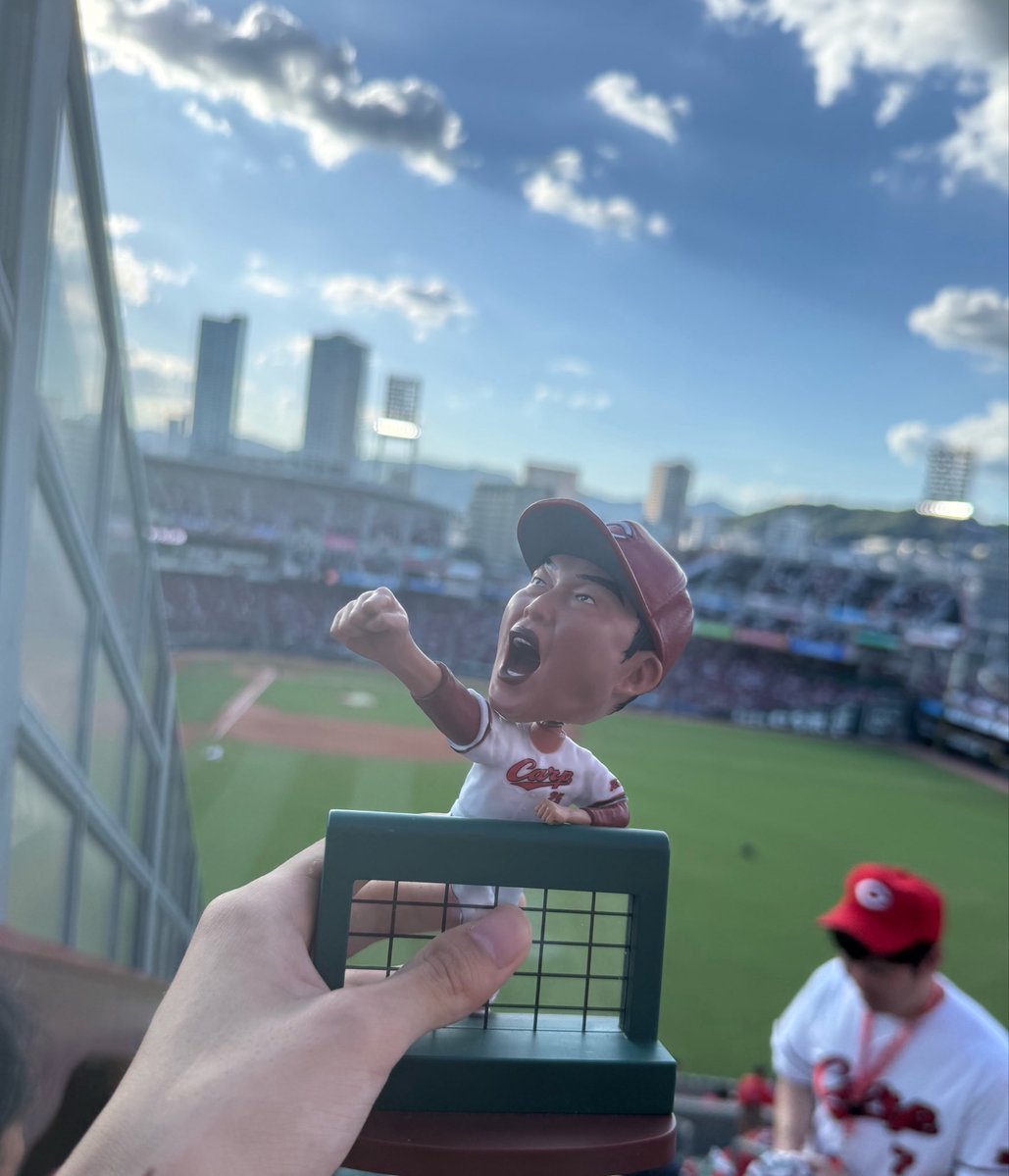 hanbussitu2's tweet photo. 画像の通り今季は10勝9敗で現地勝ち越しで終えることができました！
現地で僕と会ってくれた方や連番してくれた方どうもありがとうございました🙂‍↕️
また来年もどこかの球場でお会いしましょう！ https://t.co/duk2FRuVbj