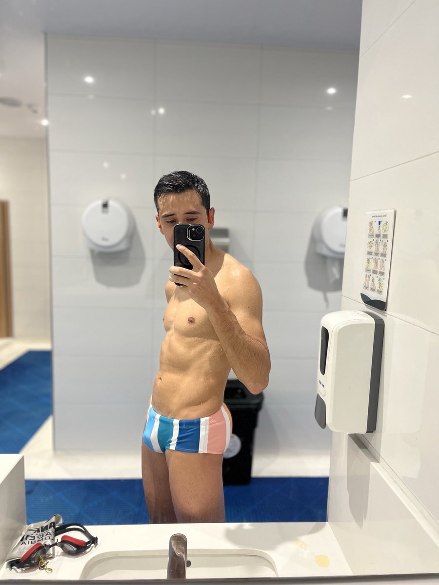 NicolasGalvisR's tweet photo. Swim Bike Run Repeat 🔁 https://t.co/vMGzRI8jf3