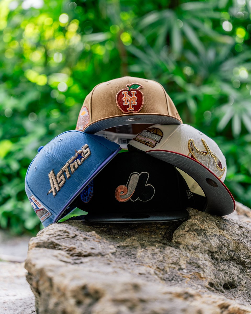menscloset407's tweet photo. Crown your fit. 🧢

The new New Era custom fitted collection just landed on the site. Upgrade your rotation with throwback Marlins colorways, classic Mets and Astros caps, and unique Yard Goats styles.

#MensCloset #NewEra #FittedHats #Streetwear https://t.co/TJZvFUJFOH https://t.co/ijGBSTzN03