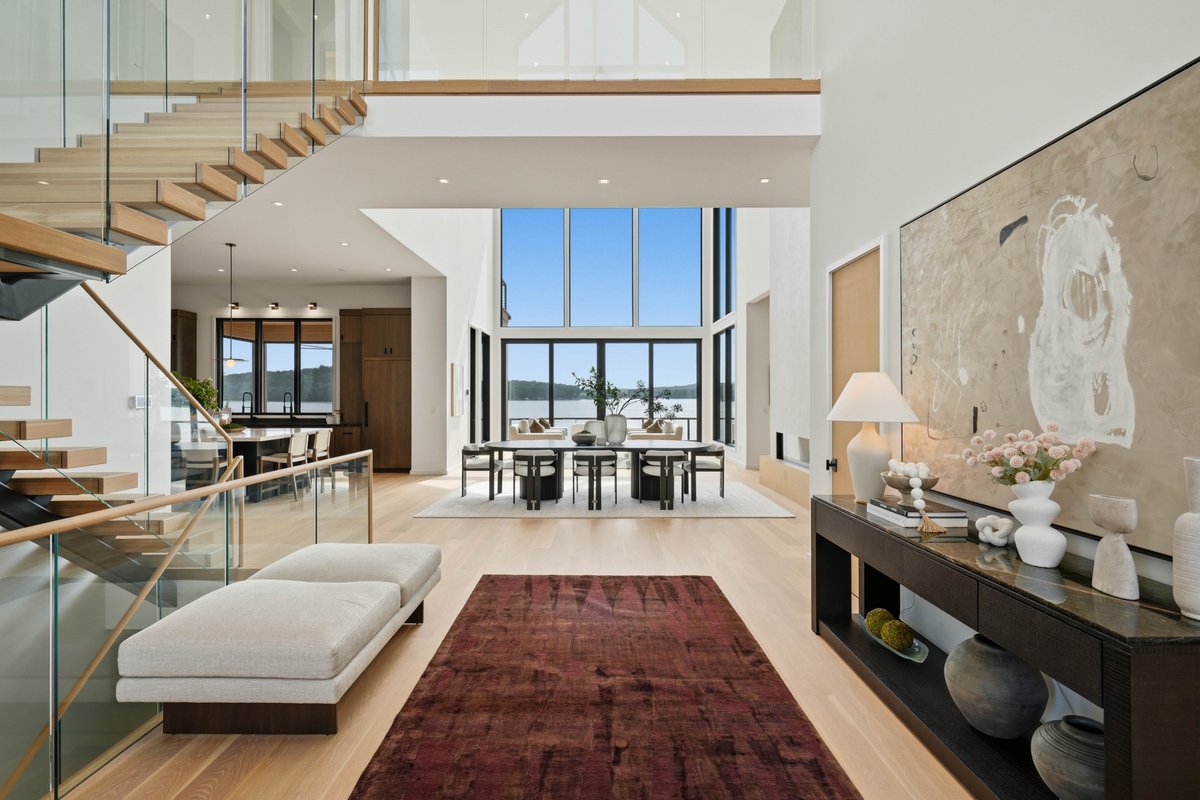 ChristiesHomes's tweet photo. A modern waterfront retreat on Lake Tillery, designed for effortless lakefront living. See more: https://t.co/wZQR5CXZJr

Listed by  Liza Caminiti with Ivester Jackson Christie's International Real Estate https://t.co/VF1mivXmzL