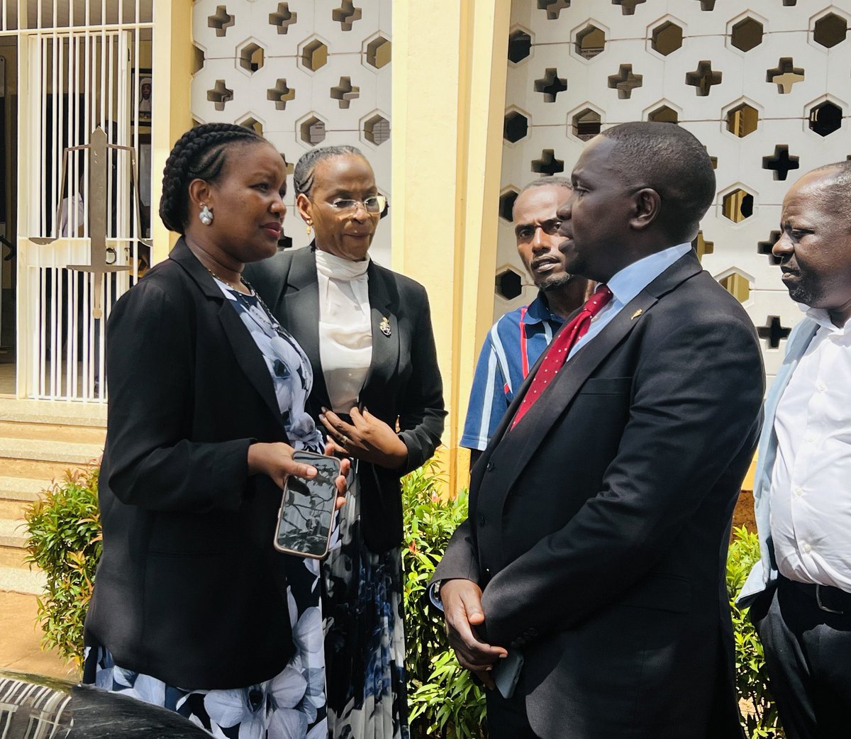 NUP_Ug's tweet photo. Our legal team, leaders and comrades today pitched camp at the Masaka High Court for the bail ruling of our comrades Achileo Kivumbi, Grace Smart Wakabi, Eddie Mutwe and Gadaffi Mugumya on the trumped up charges of ‘aggravated robbery’

The court granted a UGX cash bail of 5millions for each of these comrades bringing the total fee to UGX 20m. The bail implies that comrades Gaddafi Mugumya and Grace Smart Wakabi will be freed if the bail fees are met in cash, while our comrades Achileo Kivumbi and Eddie Mutwe will remain at Luzira prison (where they are illegally detained) as they battle with another trumped up charge of ‘unlawful drilling’ at the Kanyanya court.
#FreeAllPoliticalPrisoners