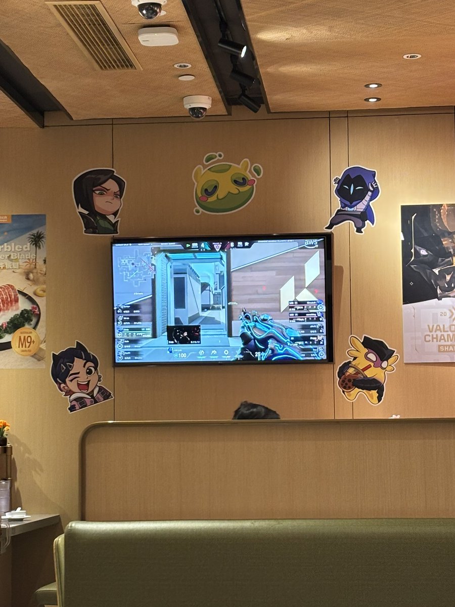 selunaraa's tweet photo. Not so good haidilao watchparty 😔💔 https://t.co/yTiX8G6ICT