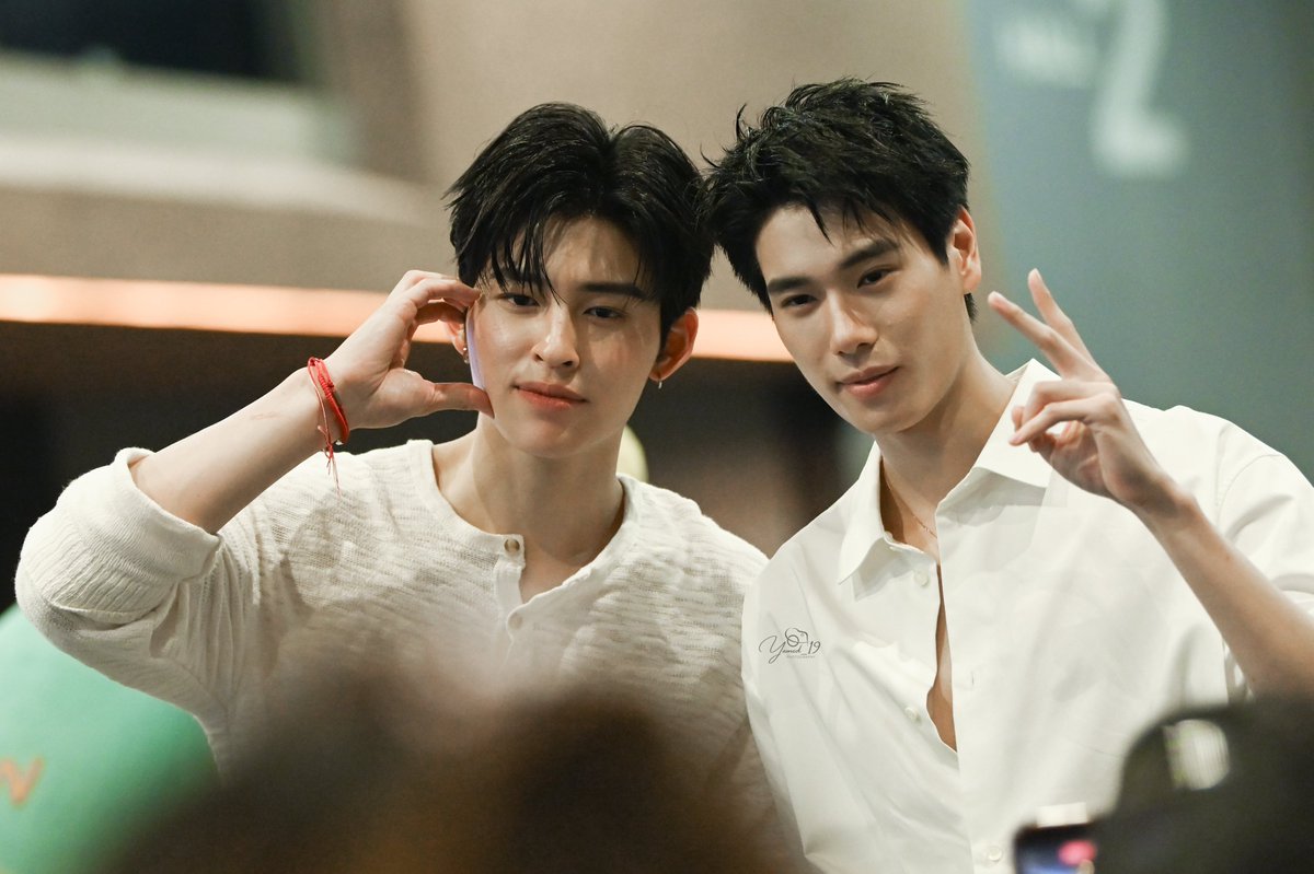 photobyyamed's tweet photo. ขอบพระคุณทุกคนที่ขอ 😭 🐻🐼🙏🏻

PPP FAM FANIVAL FANSIGN #GMMTVFANIVAL2026HappyFamilyxPP
#ปอนด์ภูวินทร์
@phuwintang @ppnaravit https://t.co/owl9u21icG