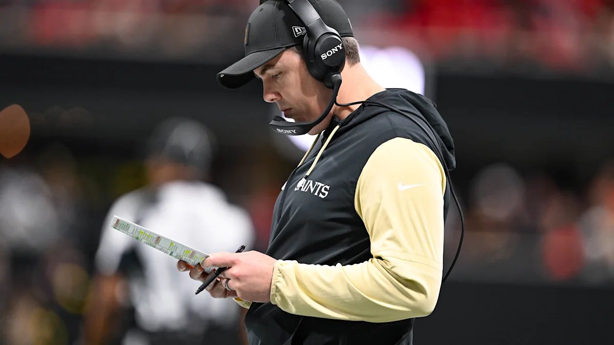 RosvoglouReport's tweet photo. Saints rushing attack in 2025: ranked 28th in yards
Saints rushing attack in 2026: ranked 27th in yards

The Saints RB room isn't ideal, especially with Etienne out. But they invested resources in the offensive line. It shouldn't be THIS bad. https://t.co/ksW1YSJsZ6