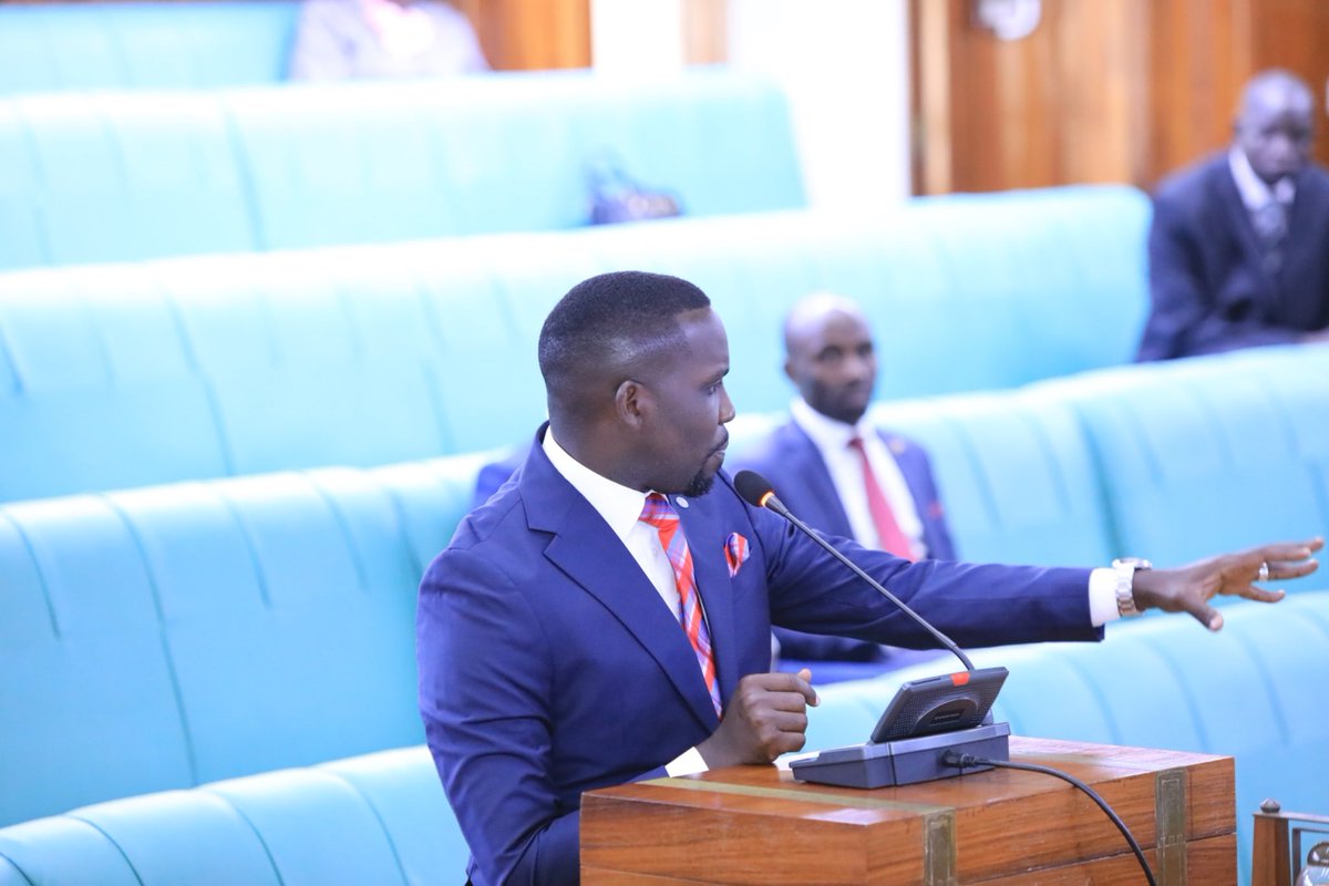 pwatchug's tweet photo. 🇺🇬 “I said now, if government is saying they're buying shares into this company, can they first bring a government valuers report? Government told us we have not valued this company yet, but we shall value after you have given us the money.

“I said now, how do you know the stake you're buying? The presiding officer said let's pass the money, but government don't release the money to this company until you have valued. I said Madam Speaker, once Parliament has passed that money, you have no control. They will not value and you have nothing to do about it.

“They are back for more money. There is no government valuation report.”

— Hon. Joel Ssenyonyi, Leader of the Opposition, recounting his objection when Parliament considered Shs723bn for Dei BioPharma.

Photo by Parliament