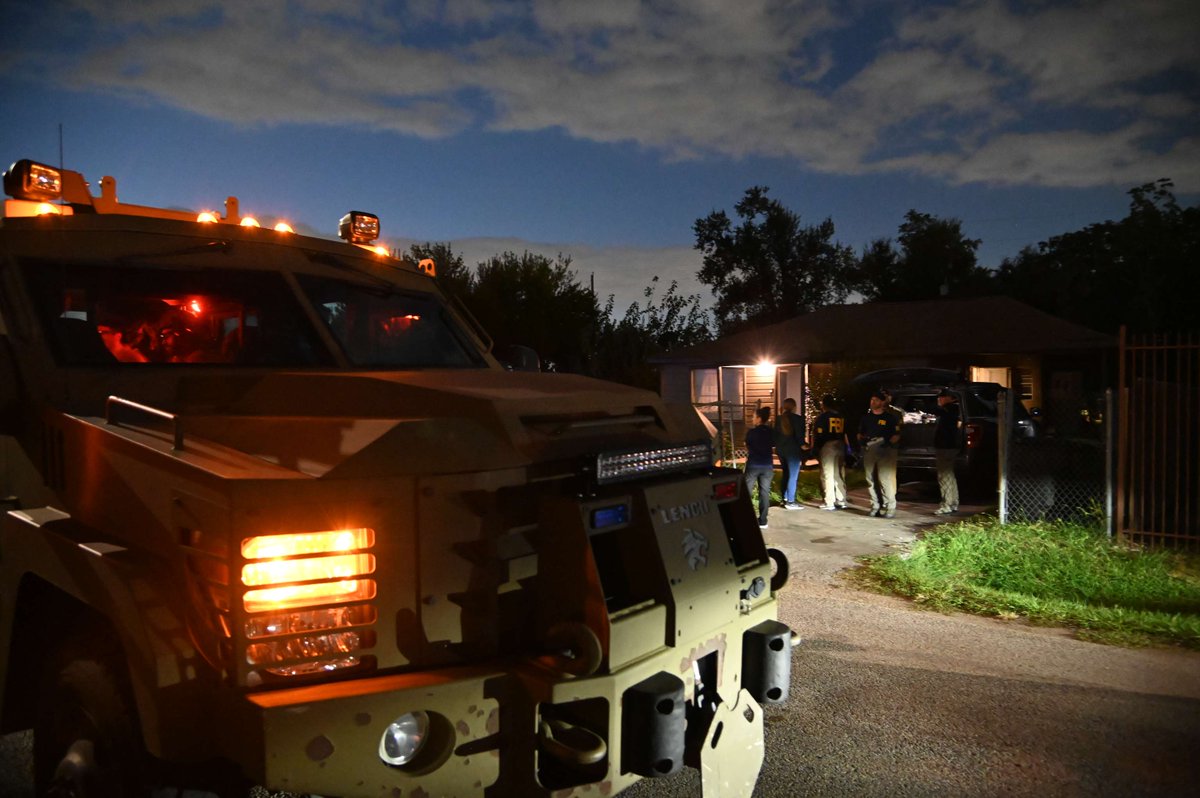 FBIHouston's tweet photo. FBI Houston's Safe Street Task Force and SWAT, along with teams from some of our partner law enforcement agencies, were out very early this morning conducting court-authorized law enforcement activity at multiple locations across the Houston area. This is all part of an open investigation, and testimony of our commitment to make our communities safer, so no more information will be released at this time. Stay tuned ...