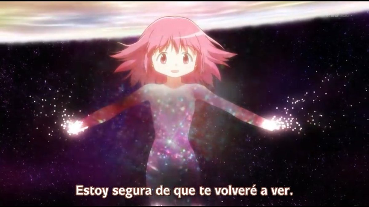YuriReader35031's tweet photo. El problema que tengo con esta interpretación del final es que Homura está sonriendo en respuesta a las palabras de Madoka. 
No puedo ver a Homura sonriendo así si Madoka regresó a la ley de los ciclos. 
Y las palabras de Madoka son diferentes a las que le dijo en el anime. https://t.co/dBbHHAEVKE