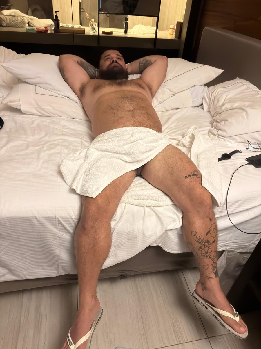 armero_81's tweet photo. https://t.co/Icgih9lAD0

Si me tuvieras asi en tu cama, que harias? 😈🔥👀
Ya estas en mi telegram? Manda MD 

https://t.co/Icgih9lAD0 https://t.co/jzEMh2Wtu2