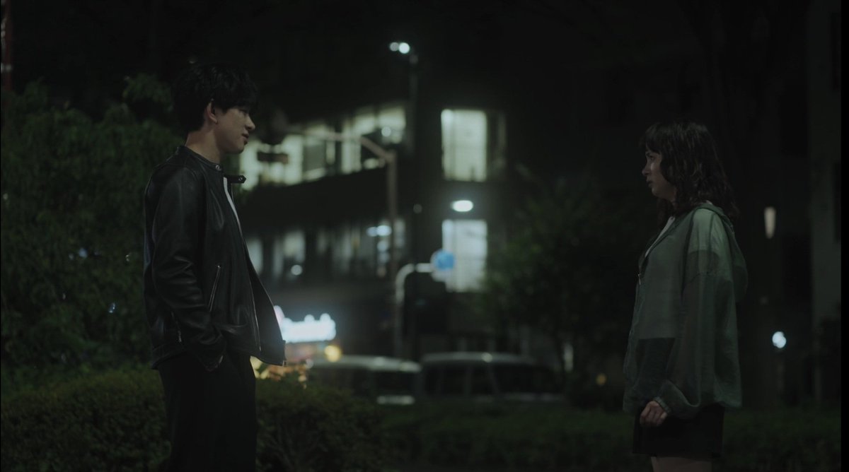 Bottle_Letter_'s tweet photo. <오늘 밤도 연쇄살인범과 만날 약속> 9화
도대체 히나타는 언제쯤 행복해지나요... 저 딱딱이 새끼 누구인가 했는데 완전 개새끼네 히나타가 너무 순진하고 여린걸 알아서 언니가 그렇게까지 했나보다... 이렇게라도 하지 않으면 평생 히나타가 그 남자에게 끌려다닐걸 잘 알아서... 반전이지만 넘슬퍼 https://t.co/ZPYfIFTaJQ