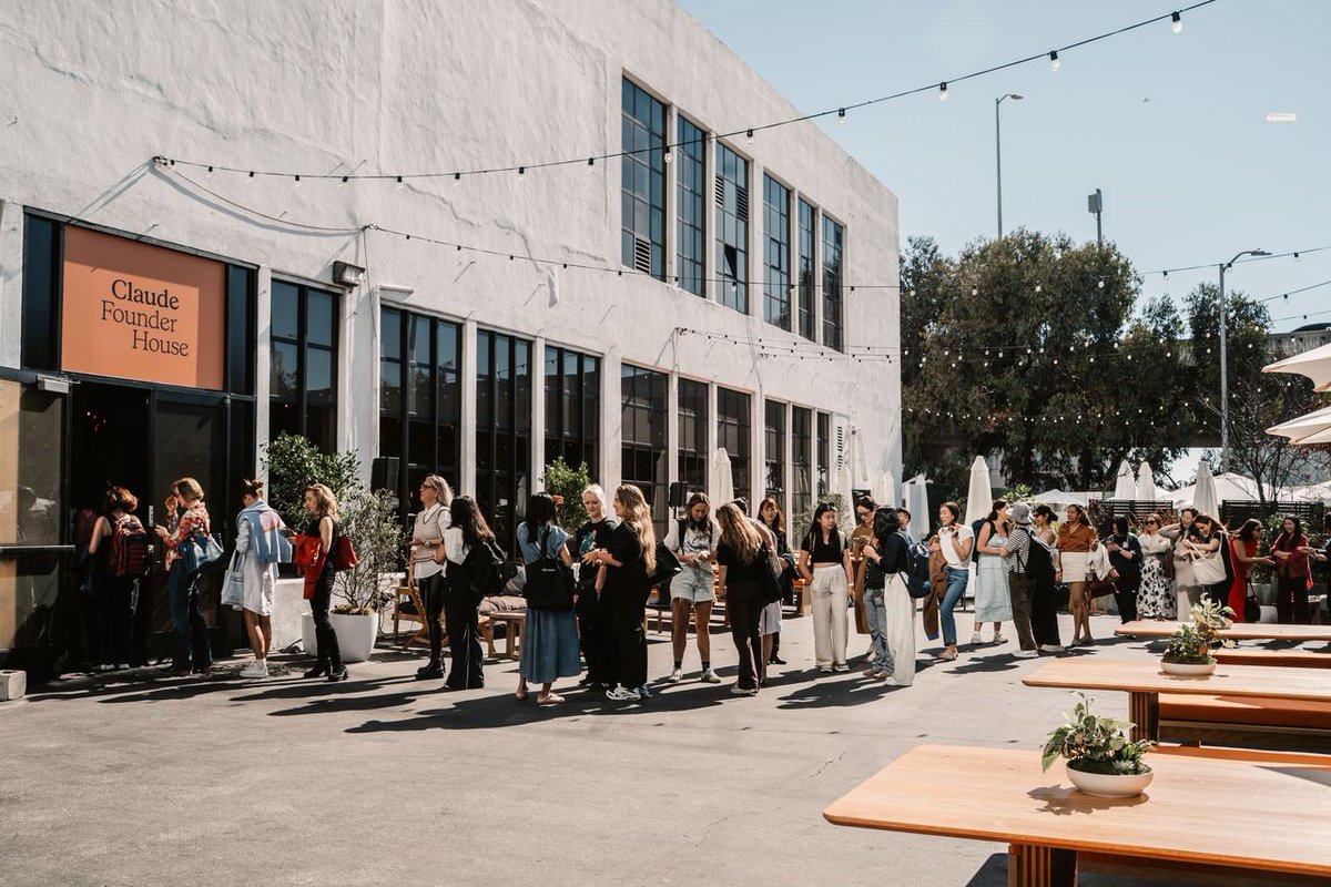 sarahzorah's tweet photo. Day ✌️ at Claude Founder House

11:30am: Rebuilding from SaaS to agent-native, @AK34_  (Retool)  

12:00pm: From founder to frontier lab @BMarcusMcCann (Anthropic) + @jarredsumner (Anthropic), moderated by @jneuwirth4 (Anthropic)

12:30pm: Building on the frontier, @timgl (PostHog), @joon_s_pk (Simile), @feross (Socket), moderated by Carly Ryan (Anthropic)  

1:30pm: Building a GTM engine Edgar Sze (Profound) 

2:00pm: From solo to multiplayer: AI with teams @nateparrott (Anthropic) + William Hu (Anthropic)

2:30pm: Securing the cyber frontier Shachar Hirshberg (Artemis), Erdem Menges (XBOW), @adylon7 (Outtake)

3:30pm: Growing a consumer AI product Deeni Fatiha (Gamma), @jgreze (Town), moderated by @omooretweets (a16z)

5:00pm: @nvidia AI for Science Happy Hour