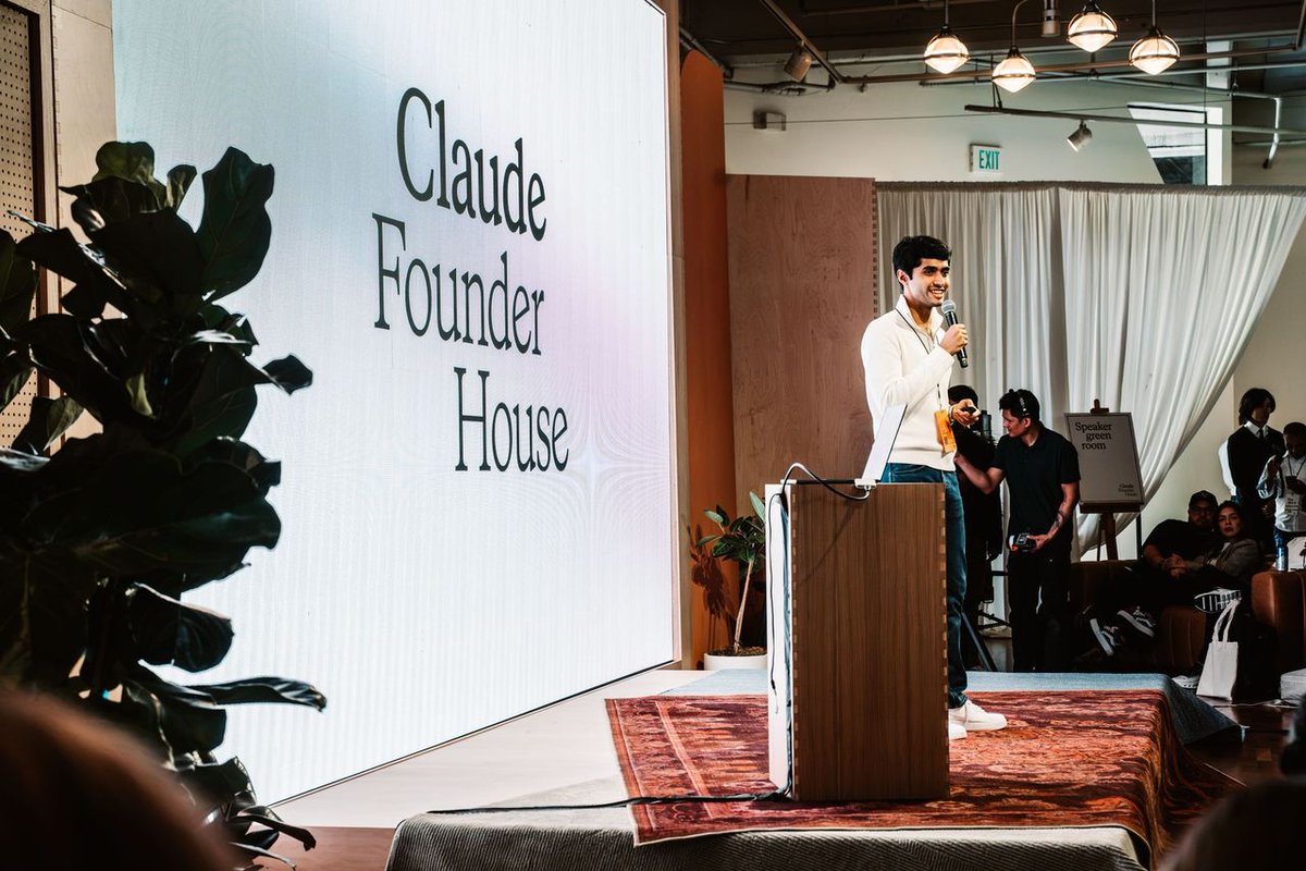 sarahzorah's tweet photo. Day ✌️ at Claude Founder House

11:30am: Rebuilding from SaaS to agent-native, @AK34_  (Retool)  

12:00pm: From founder to frontier lab @BMarcusMcCann (Anthropic) + @jarredsumner (Anthropic), moderated by @jneuwirth4 (Anthropic)

12:30pm: Building on the frontier, @timgl (PostHog), @joon_s_pk (Simile), @feross (Socket), moderated by Carly Ryan (Anthropic)  

1:30pm: Building a GTM engine Edgar Sze (Profound) 

2:00pm: From solo to multiplayer: AI with teams @nateparrott (Anthropic) + William Hu (Anthropic)

2:30pm: Securing the cyber frontier Shachar Hirshberg (Artemis), Erdem Menges (XBOW), @adylon7 (Outtake)

3:30pm: Growing a consumer AI product Deeni Fatiha (Gamma), @jgreze (Town), moderated by @omooretweets (a16z)

5:00pm: @nvidia AI for Science Happy Hour