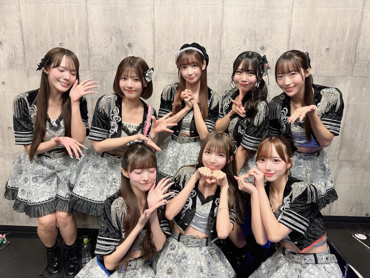 artemis_idol7's tweet photo. 「超 明星現象 2026」
ありがとうございました⭐️

𓏸𓈒💚𓈒𓏸𓐍𓏸𓈒💚𓈒𓏸𓐍𓏸𓈒💚𓈒𓏸𓐍𓏸𓈒💚𓈒𓏸𓐍𓏸𓈒💚𓈒𓏸𓐍𓏸𓈒 

次回の #アルツバ は

10/9(金)
Wings of artemis by ライブラ・ヒナ　卒業公演
〜 優しさ重ねあってみんな笑顔になりますように 〜
📍SHIBUYA DIVE
OPEN 18:30 / START 19:00
🎫
S：¥10,000
🎁特典会ファストパス
サイン入り卒業公演Tシャツ
C：カメラ(静止画のみ)：¥5,000
A：¥3,000

【入場順】
S1~➡️C1~➡️A1~➡️当日券

【FC先行SSチケット抽選販売】
9/16(水)21:00~9/17(木)21:00
🔗https://t.co/qsJmFNvBe1…

【一般先着販売】
9/17(木)22:00~10/9(金)18:59
🔗https://t.co/APt5DlzqfJ

┈┈┈┈┈┈┈┈┈┈┈┈┈

#アルツバイベント情報