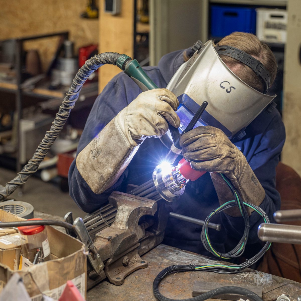 CopSub's tweet photo. "Boy Scouts on steroids"
That’s how one of our guests described us - we’ll take it!
We are 100% crowdfunded and 100% volunteer-run. When you book our tour, you are stepping into a working workshop where real people are building rockets.

Book your visit: https://t.co/feYME5vcJp https://t.co/cKQZUNclpo