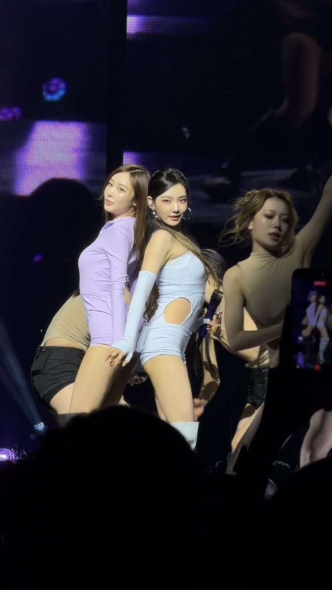 nckcbrazy's tweet photo. Ningselle 💙💜 https://t.co/WOKwwXX5yB