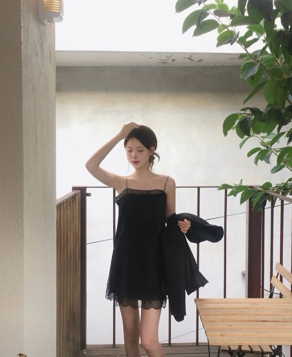 jibacklyeong's tweet photo. 민미애(08)
#지인능욕 #지인박제 #지인상납 https://t.co/kNFpfhv5jL