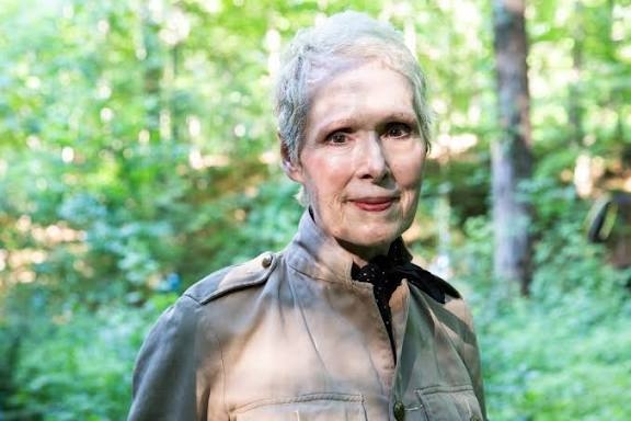 SirBylHolte's tweet photo. LIBERALS, help me understand:

If Trump is a PEDO...

...how and why did he rape that 52-year-old hag in a department store dressing room?

Doesn't make sense, does it? https://t.co/aLd4nJTlOp