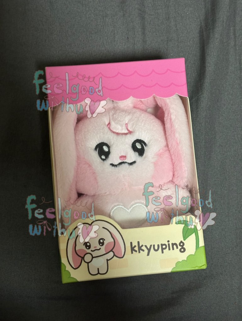 feelgoodwithu's tweet photo. wts / พร้อมส่ง

kkyuping ver 1  
มีการ์ด  ยังไม่เคยอาบน้ำ / พาไปข้างนอก

ราคา : 890.- รวมส่ง 

#ตลาดนัดnct #ตลาดนัดnctdream 
#Dreamiez_POPUP #ตุ๊กตาnct v1 แจมิน https://t.co/3MM08u54HH