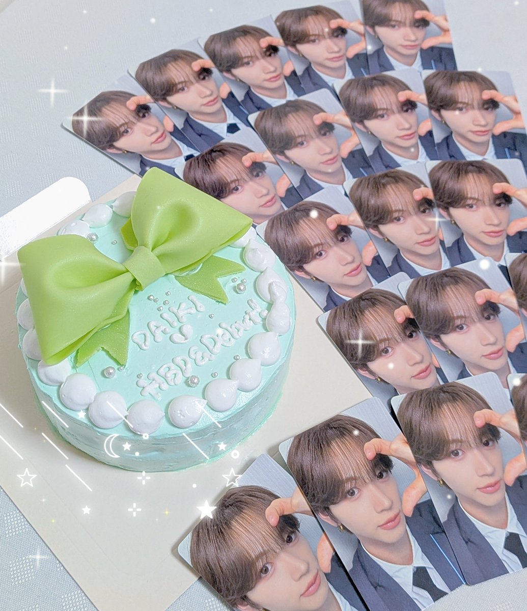 NA_silent_U_U_'s tweet photo. ☘️𝟏𝟎/𝟖 𝐇𝐀𝐏𝐏𝐘 𝐃𝐀𝐈𝐊𝐈 𝐃𝐀𝐘☘️🪄ꕀ

大樹くんお誕生日、そしてデビューおめでとう᎔＞⩊＜᎔
アイドルになってくれて、幸せにしてくれてありがとう🫶🏻
これからはｦﾘらが大樹くんのこと幸せにするからね！！！大好きだよ🤟🏻💚💚

#加藤大樹くんデビューお誕生日おめでとう
#HAPPY_DAIKI_DAY https://t.co/95NoF3oOH9