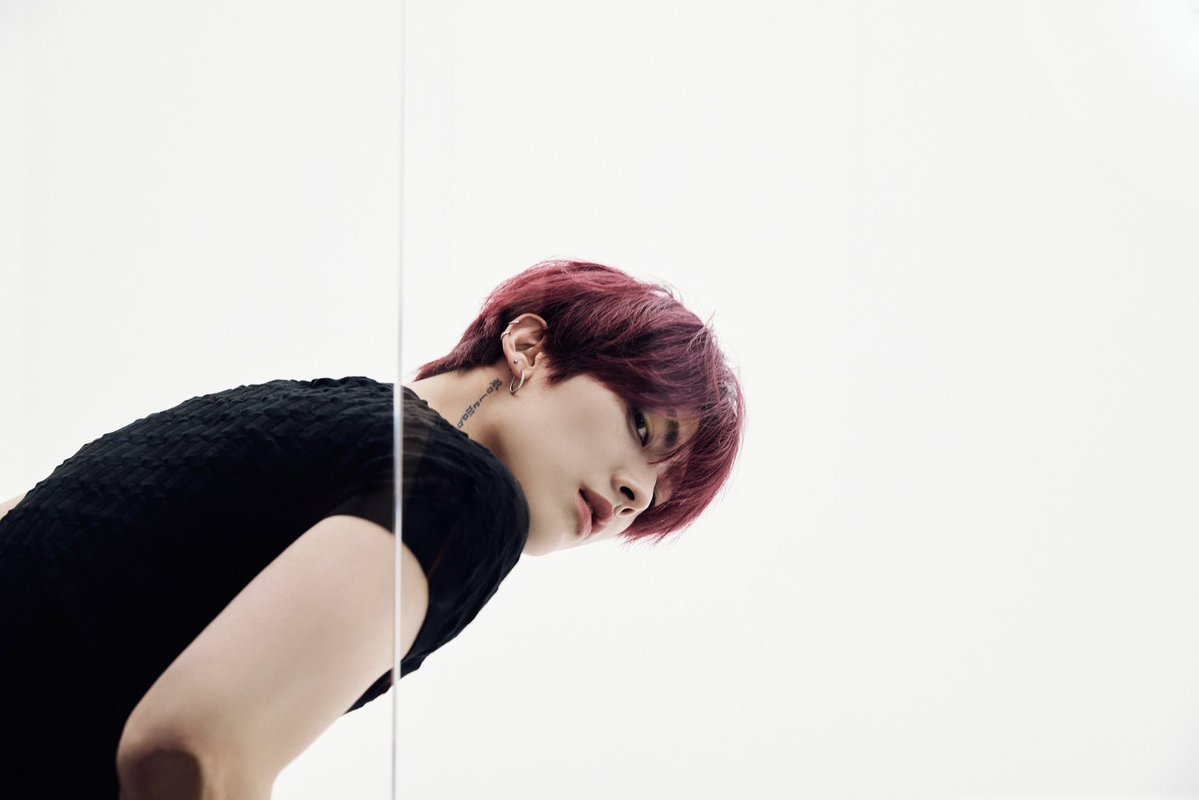 RICKYHOUSETH's tweet photo. (📸) 261007 —
Sequence 02: Attraction - Concept Photo 'Observe' - RICKY
Comeback แรกของริคกี้มาแล้วค่ะ! Concept Photo แรกนี้มาในคอนเซปท์ 'Observe' ใครสั่งโกโก้คมเข้มหรือป่าวคะ? เข้มเชียว🖤
#RICKY #리키 #沈泉锐 #リッキー
#AND2BLE #앤더블
#AND2BLE_Attraction #AND2BLE_Observe https://t.co/VhsSh7owJn