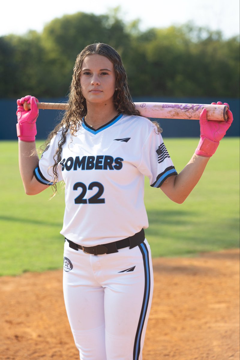 LaylaVenable22's tweet photo. ‘26 Fall season with TN Bombers Gold https://t.co/P365Hgdfji