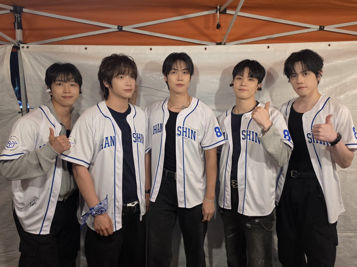 NFlyingofficial's tweet photo. [📸] 한신대학교 2026 대동연제:Highlight Spark

#NFlying #엔플라잉 #Still #잔불 https://t.co/YBqoxTaRUc