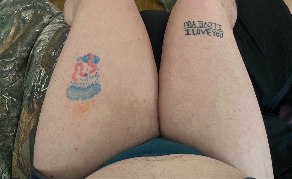 bratdork's tweet photo. sitting on one of my pets after stealing his wallet since he said he couldnt take me out to get a smoothie x3 it doesnt seem like he really thinks of it as a punishment though... #findom #finsub https://t.co/EoDnpoxSIj