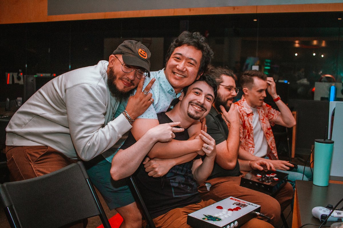 MayasmaFGC's tweet photo. #BringBoneHome
I will do anything~ I'll main Drag, I'll play Warframe again, just give me my friend back plz~
https://t.co/YNOuZX6zRz https://t.co/uGxJLf8AZt