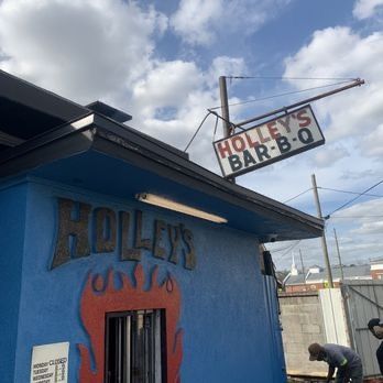 BoldCityBeat's tweet photo. 💡 DID YOU KNOW…

The curly fry is claimed to have been invented in Jacksonville?🍟

Holley’s Bar-B-Que in Moncrief, which dates to 1937, has long claimed it invented the curly fry. While unverified, the restaurant has continued serving them for generations. https://t.co/lT3g3ArUwh