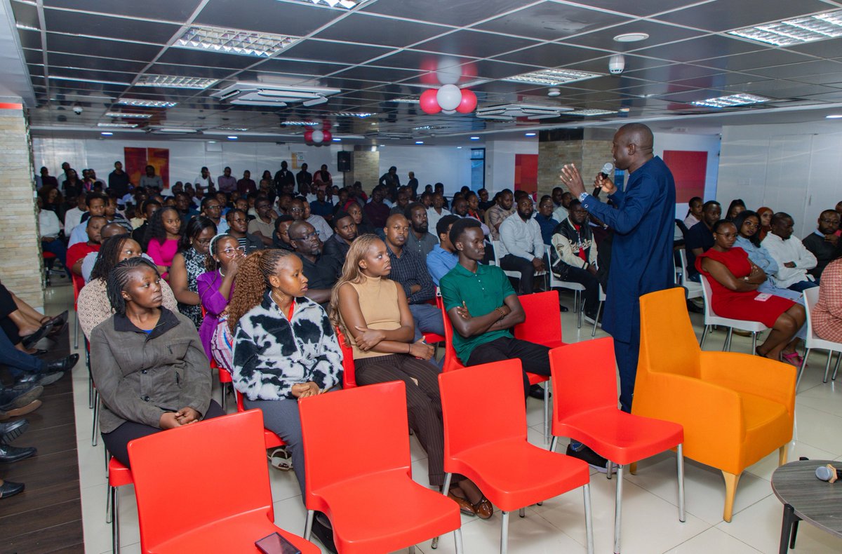 AIRTEL_KE's tweet photo. From delivering relevant products to ensuring reliable services, we are called to embody this mindset in how we serve, connect, and care.

Together, we reaffirm that CX starts with ME.

#CXWeek2026 
#GoingTheExtraMile 
#CustomerExperience 
#Airtel https://t.co/CyxIPZzLfX
