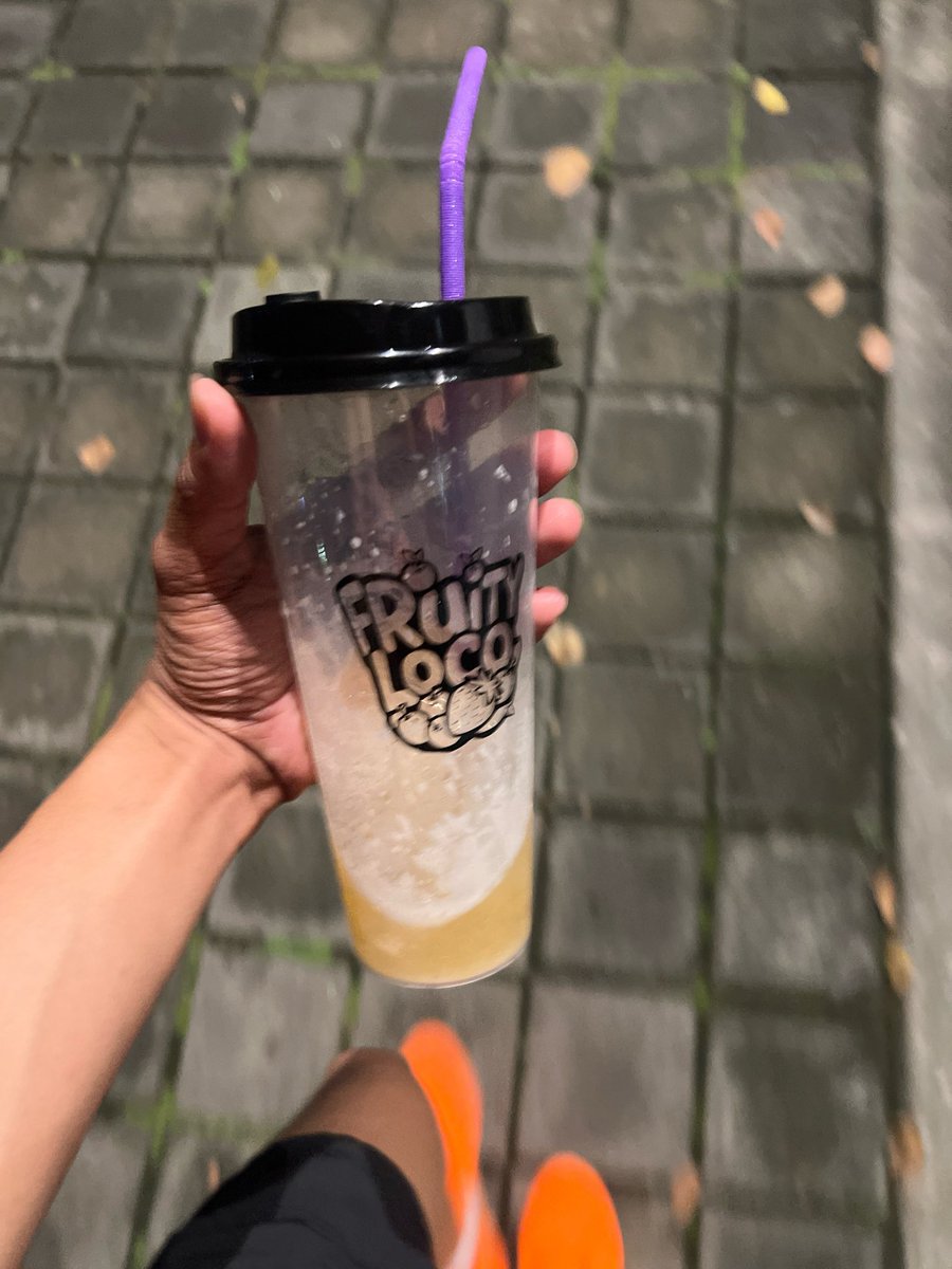 nojowasince1994's tweet photo. After jog 🏃🏽♂️ #greenfield #alterpasig #altermanda https://t.co/HFHx1lEsNY