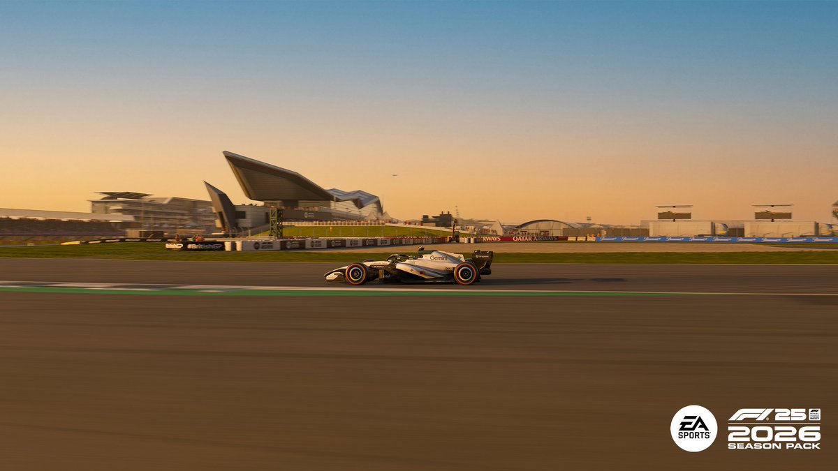 EASPORTSF1's tweet photo. Celebrate @McLarenF1 heritage by claiming the retro Silverstone Livery in F1 25 for use in the 2026 Season Pack 🔥 https://t.co/lBkZwVtHMT