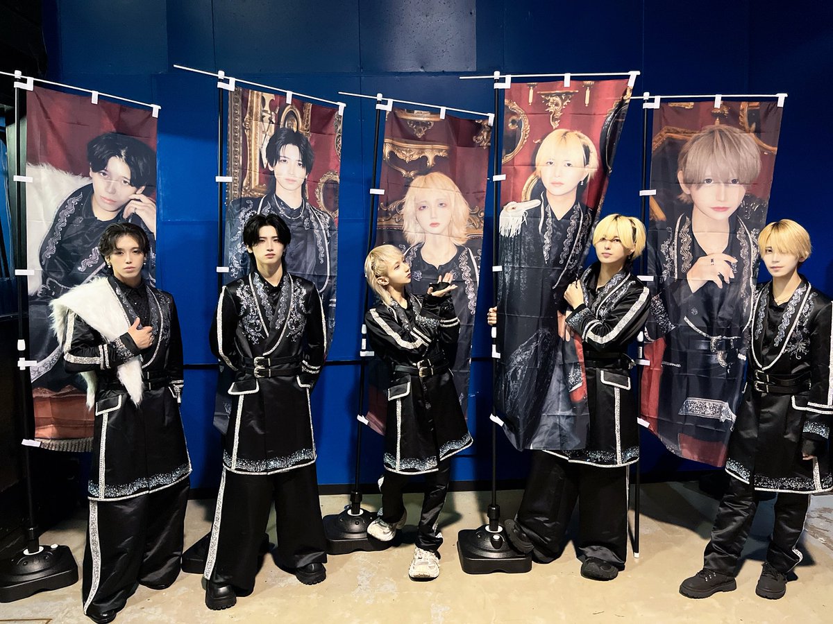 RICHARL_LATTE's tweet photo. 🥂RICHARL Debut Live

本日はRICHARL Debut Liveへ
お越しいただきありがとうございました。

動員数【181名】

記念すべきデビューライブを
たくさんの皆様と迎えることができました。

ご来場いただいた皆様、
本当にありがとうございました。

次回は10/15 池袋リヴォイス、RICHARLはトリ出演です。

RICHARL