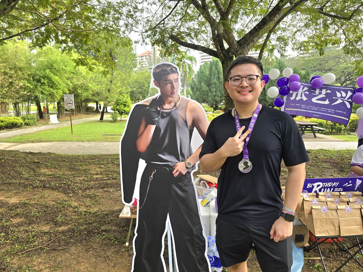 layunionMY's tweet photo. @StayWithLAY520 @layzhang 🎂 Birthday Run for LAY 2026 - Group Photos & Event Highlights - Part 5
#BirthdayRunforLAY2026 #LAY35 https://t.co/04Hp3wmNkG
